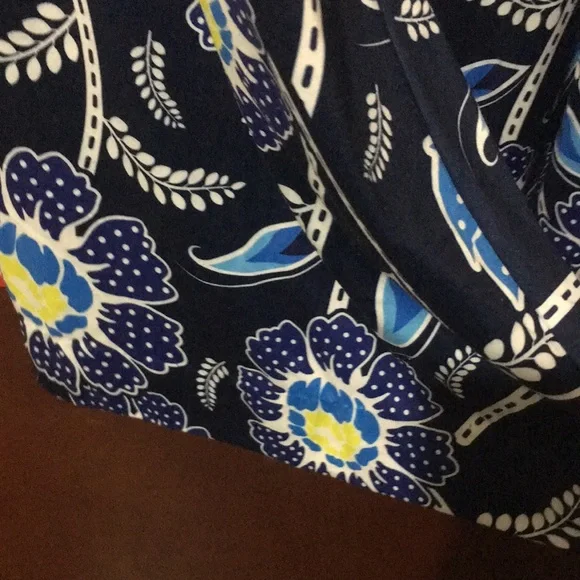 Beautiful wide legs pants Size Large - Picture 5 of 6